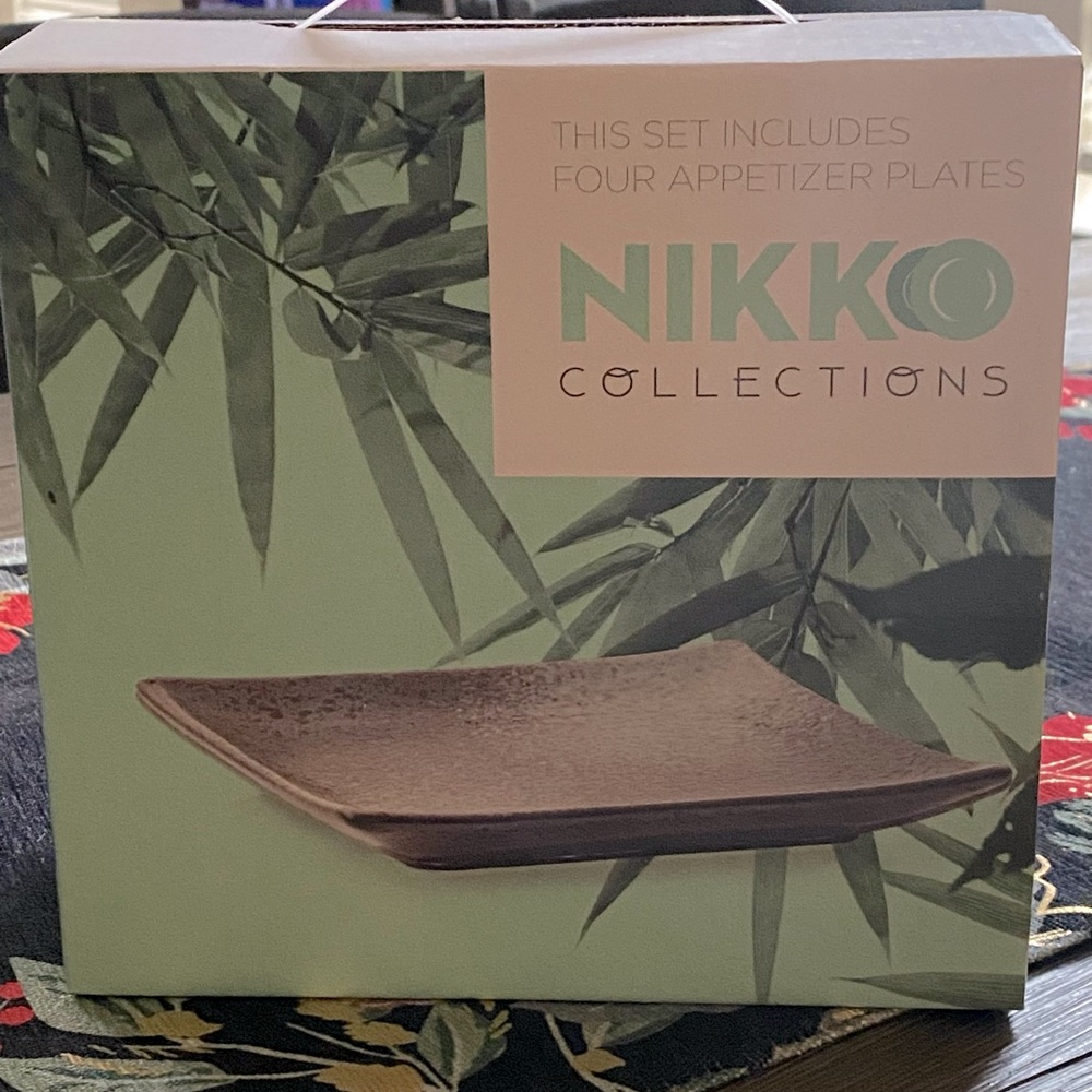 Nikko collection salad / appetizer plates brand new